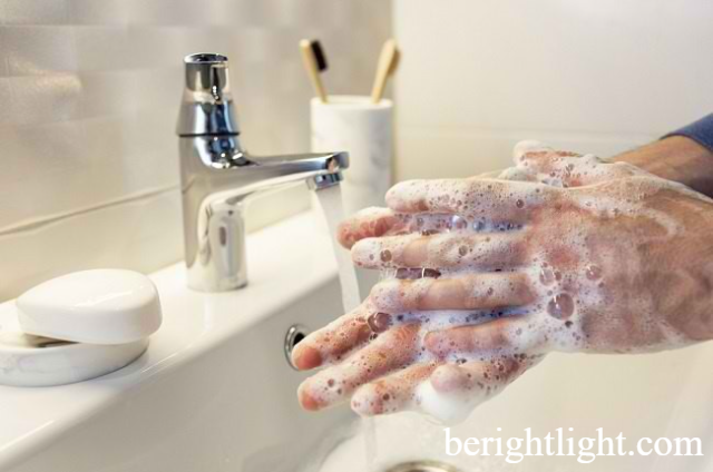 Cara Cuci Tangan yang Efektif Cegah Infeksi, Menurut Doker